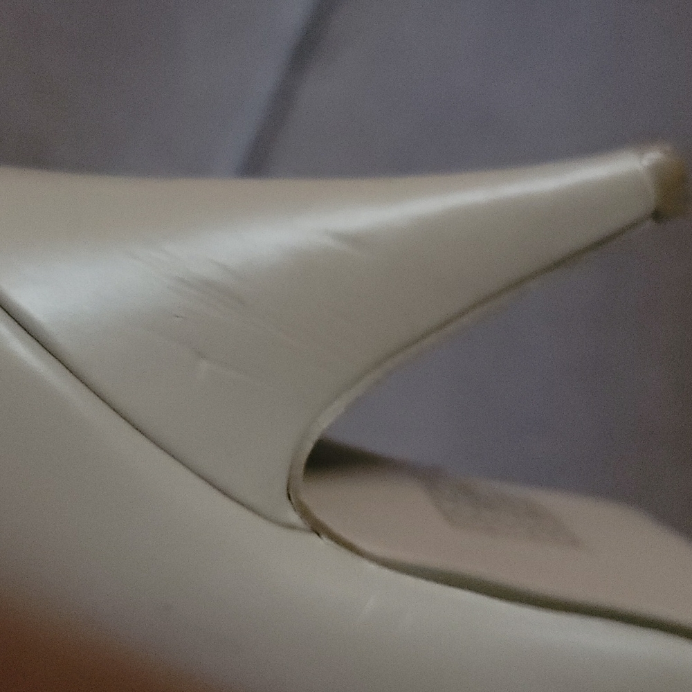 Call it Spring - Picture 6 of 6